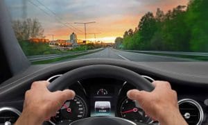 7 tips to overcome a phobia of driving for beginners 300x180 - المركز الإعلامي